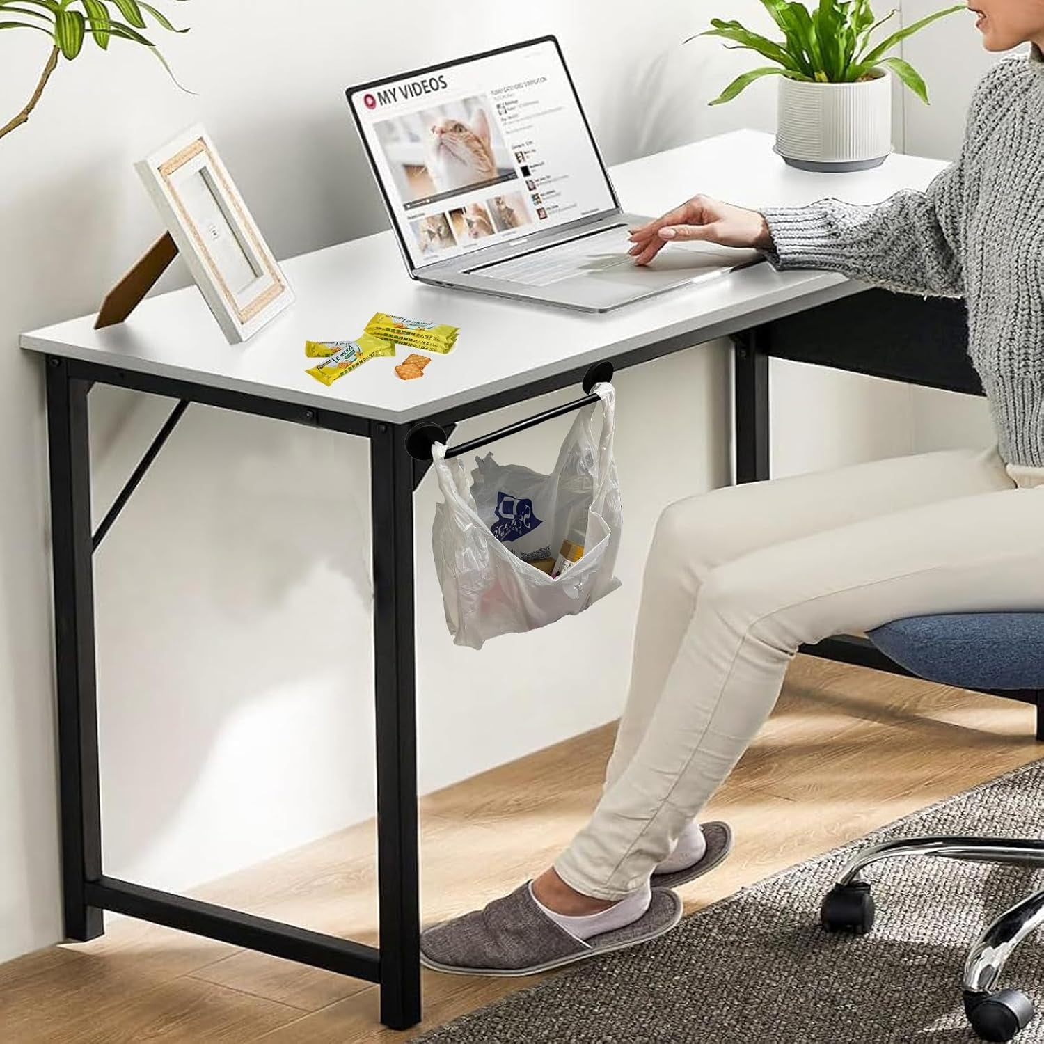 Magnetic Trash Bag Holder, Table Side Plastic Bag Holder,Grocery Bag Holder for Desk - Garbage Bags Are Always at Your Fingertips, No Need to Walk Back and Forth - up to 2 Kg(4 Lbs)